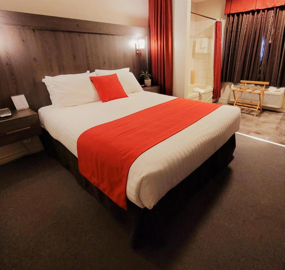 Hotel Et Motel Le Chateauguay Quebec City Exterior photo